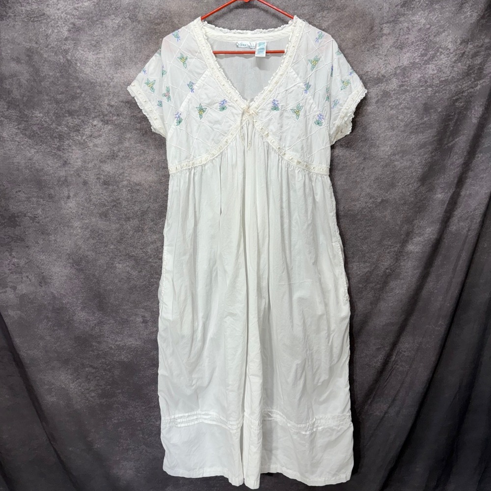 VTG La Cera White Cotton Embroidered Maxi Nightgown Dress Size L Cottagecore